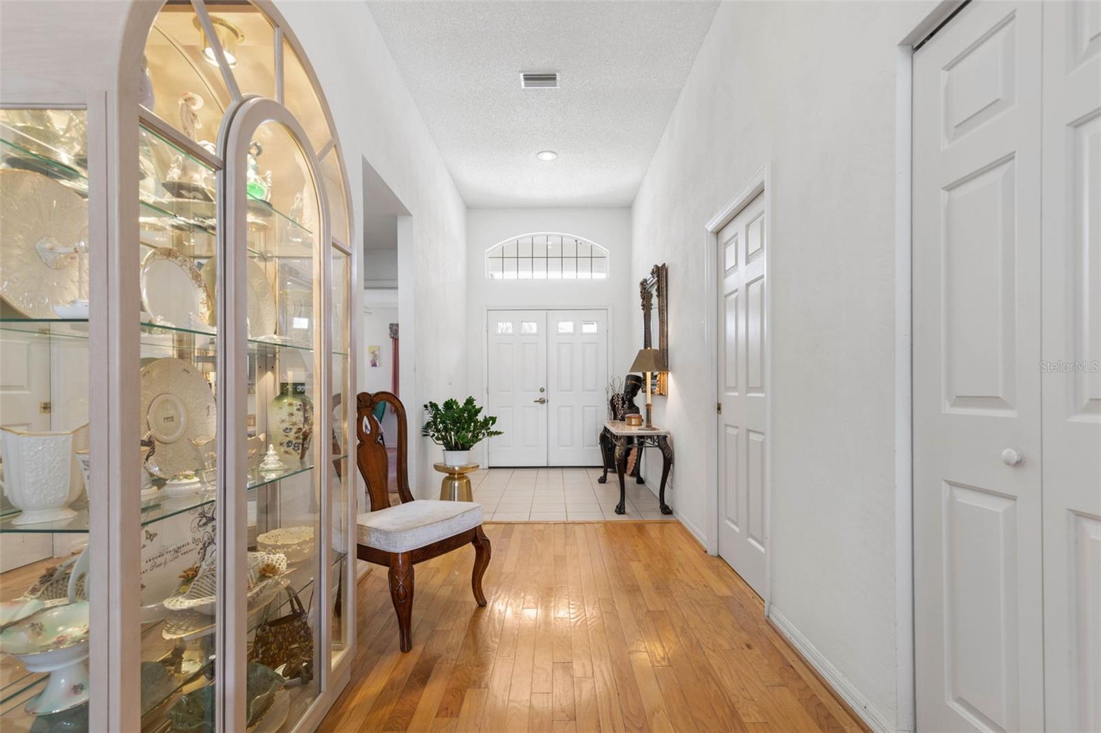 Image 30 of 74 For 19 San Rafael Court