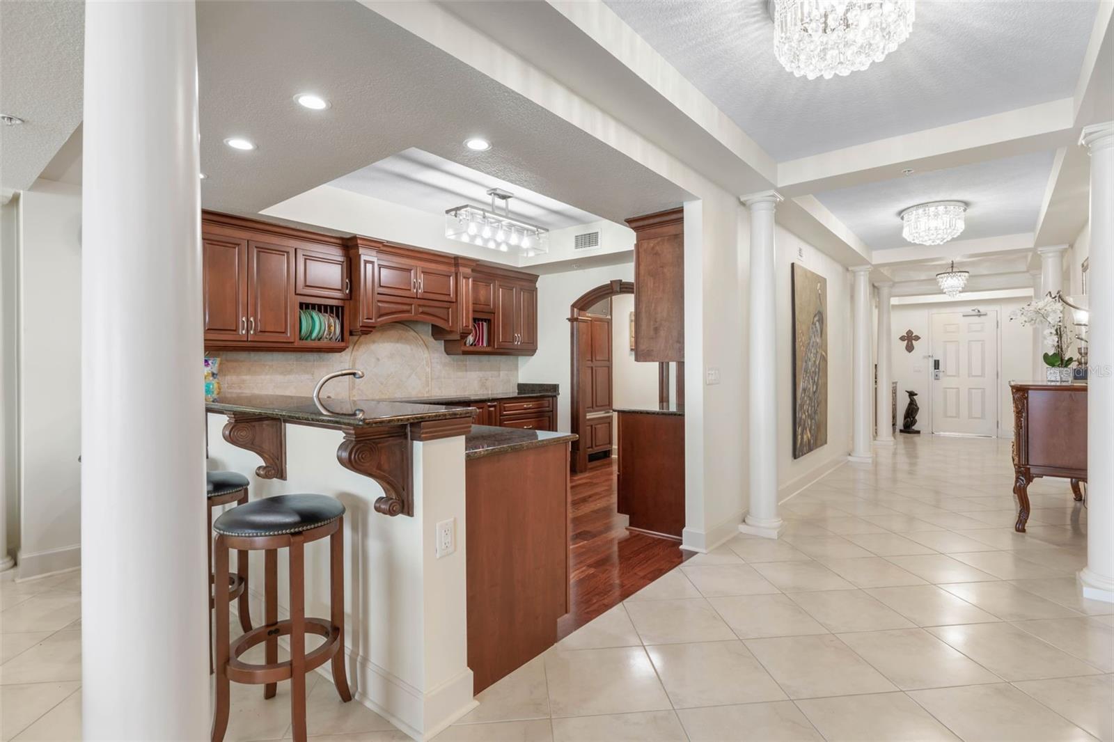 Image 10 of 83 For 200 Ocean Crest Drive 912