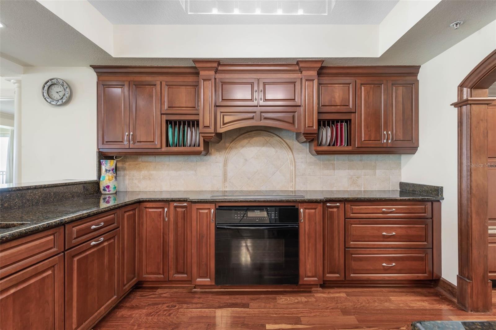 Image 12 of 83 For 200 Ocean Crest Drive 912