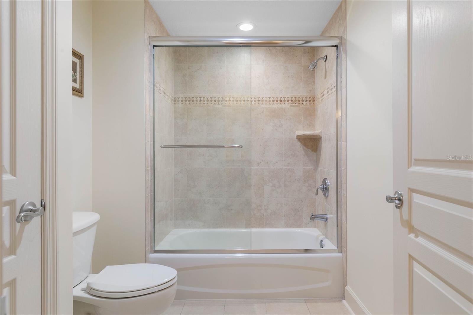 Image 30 of 83 For 200 Ocean Crest Drive 912