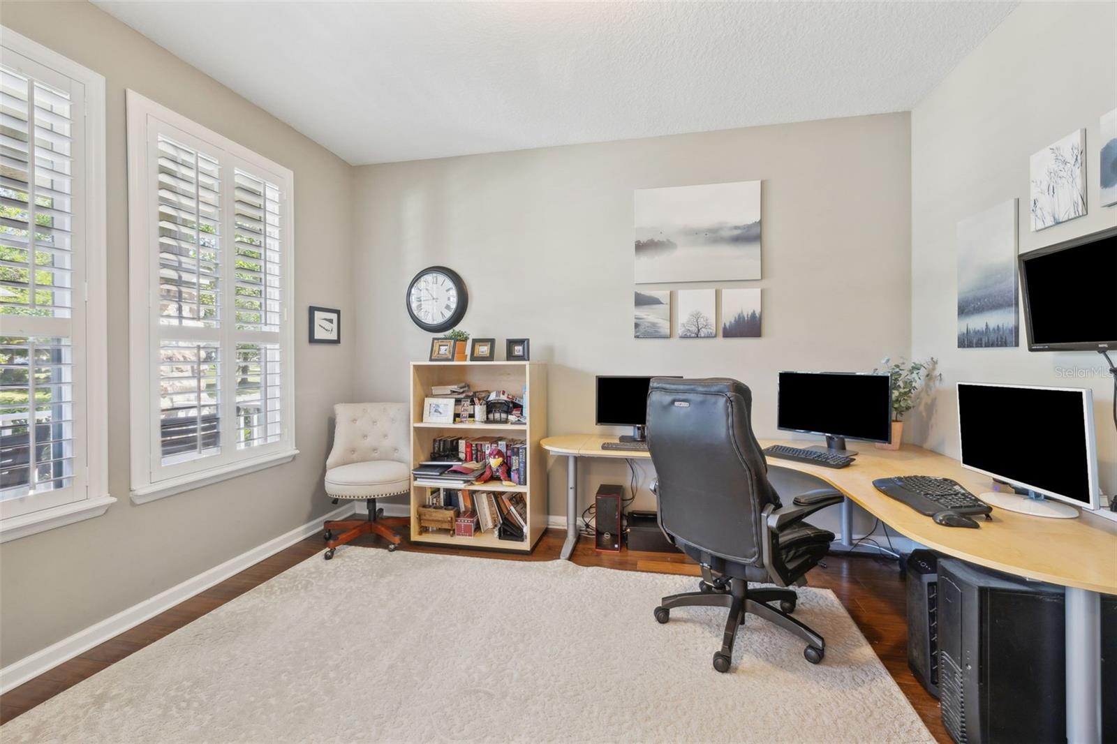 Image 11 of 100 For 356 Waterfront Drive