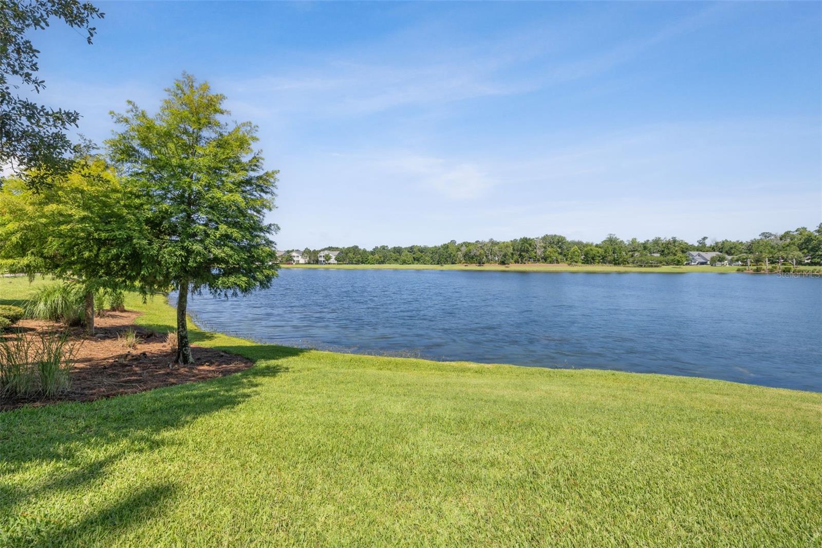 Image 42 of 100 For 356 Waterfront Drive
