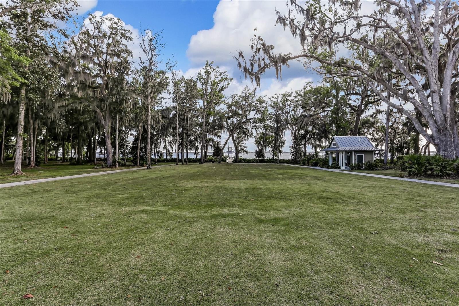 Image 94 of 100 For 356 Waterfront Drive
