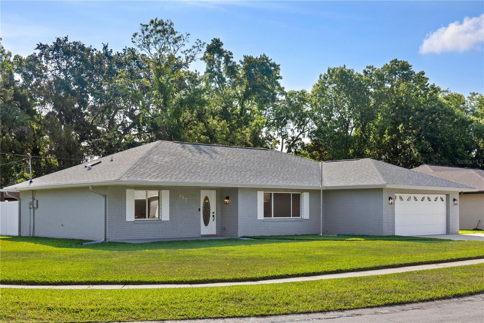 Image 30 of 38 For 807 Scrub Oak Street