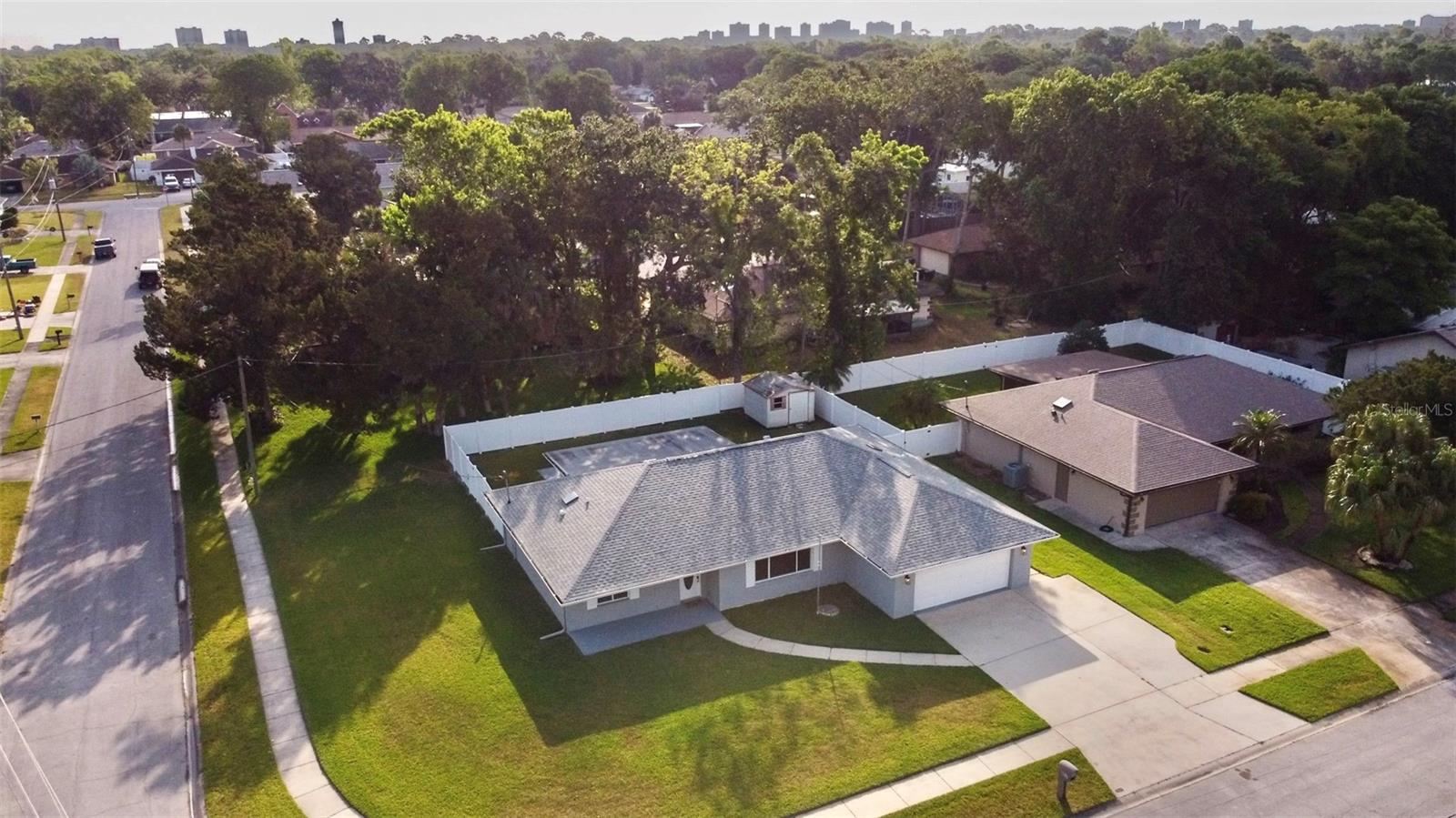 Image 34 of 38 For 807 Scrub Oak Street
