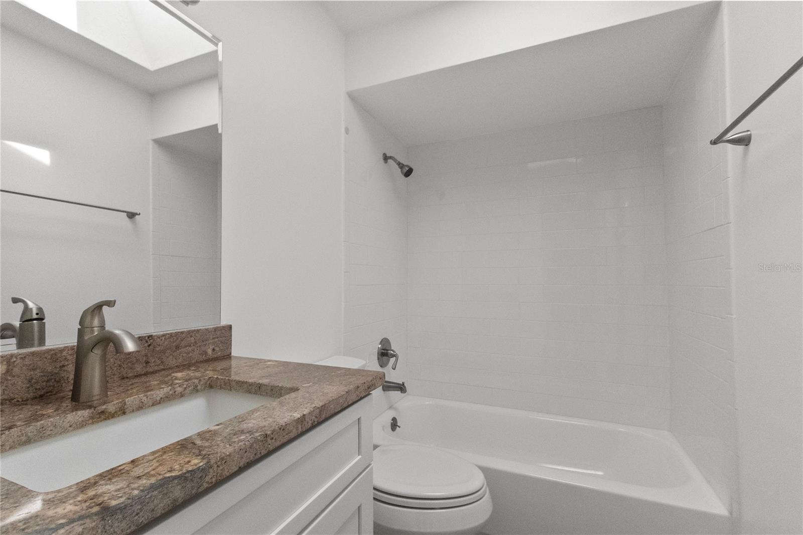 Image 36 of 38 For 807 Scrub Oak Street