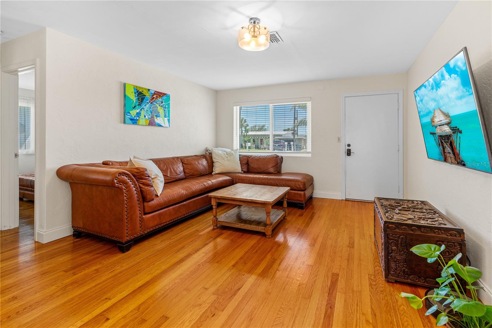 Image 9 of 41 For 129 Dundee Road