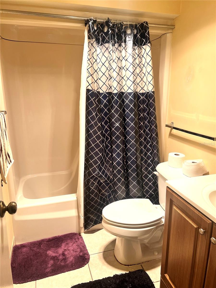 Listing photo id 9 for 310 Palm Coast Parkway Ne 101