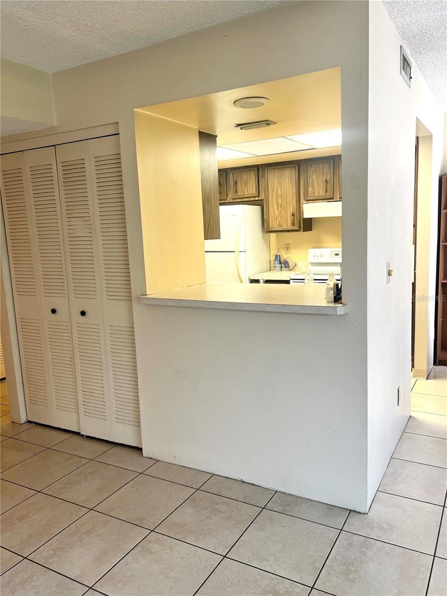 Listing photo id 19 for 310 Palm Coast Parkway Ne 101