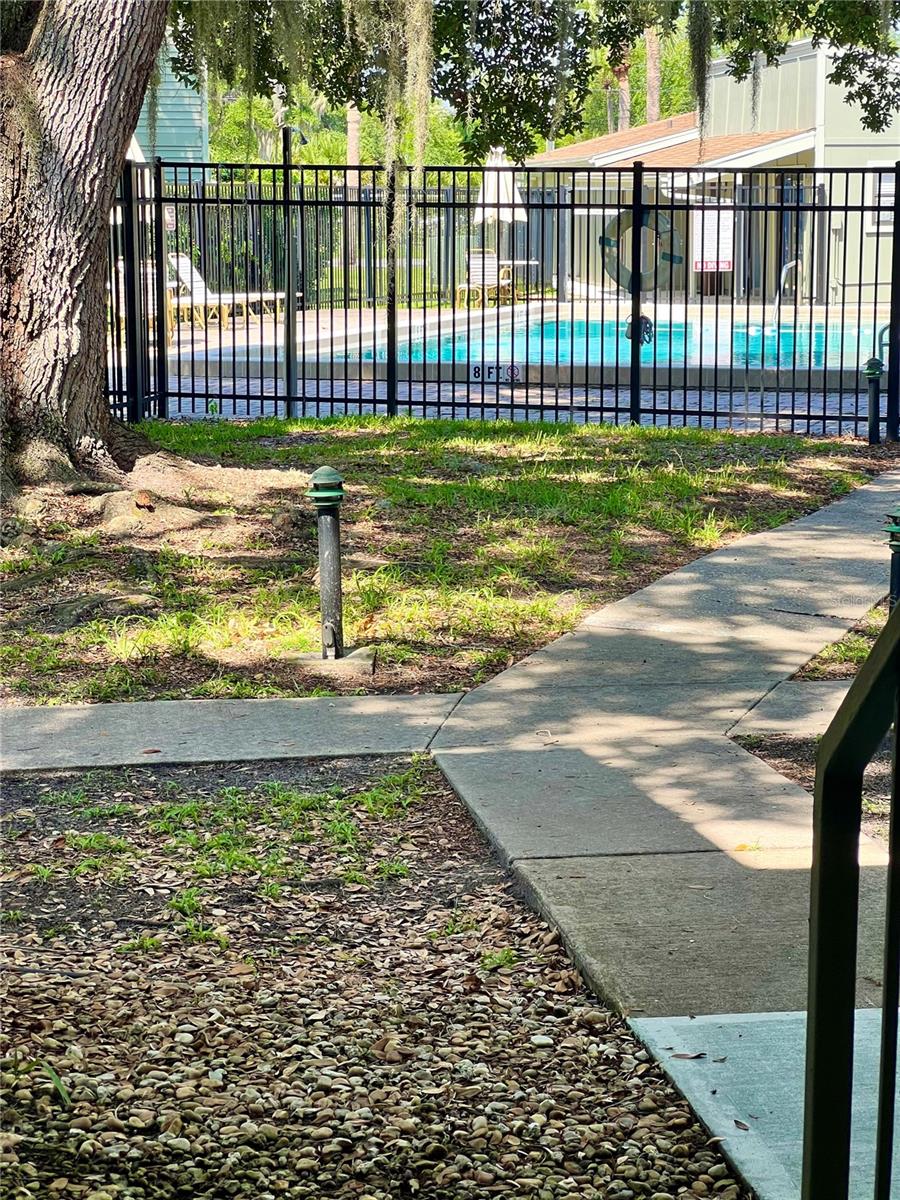 Listing photo id 2 for 310 Palm Coast Parkway Ne 101