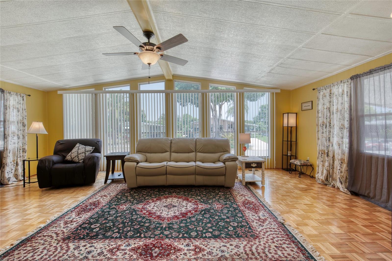 Image 4 of 44 For 753 Indian Hill Drive