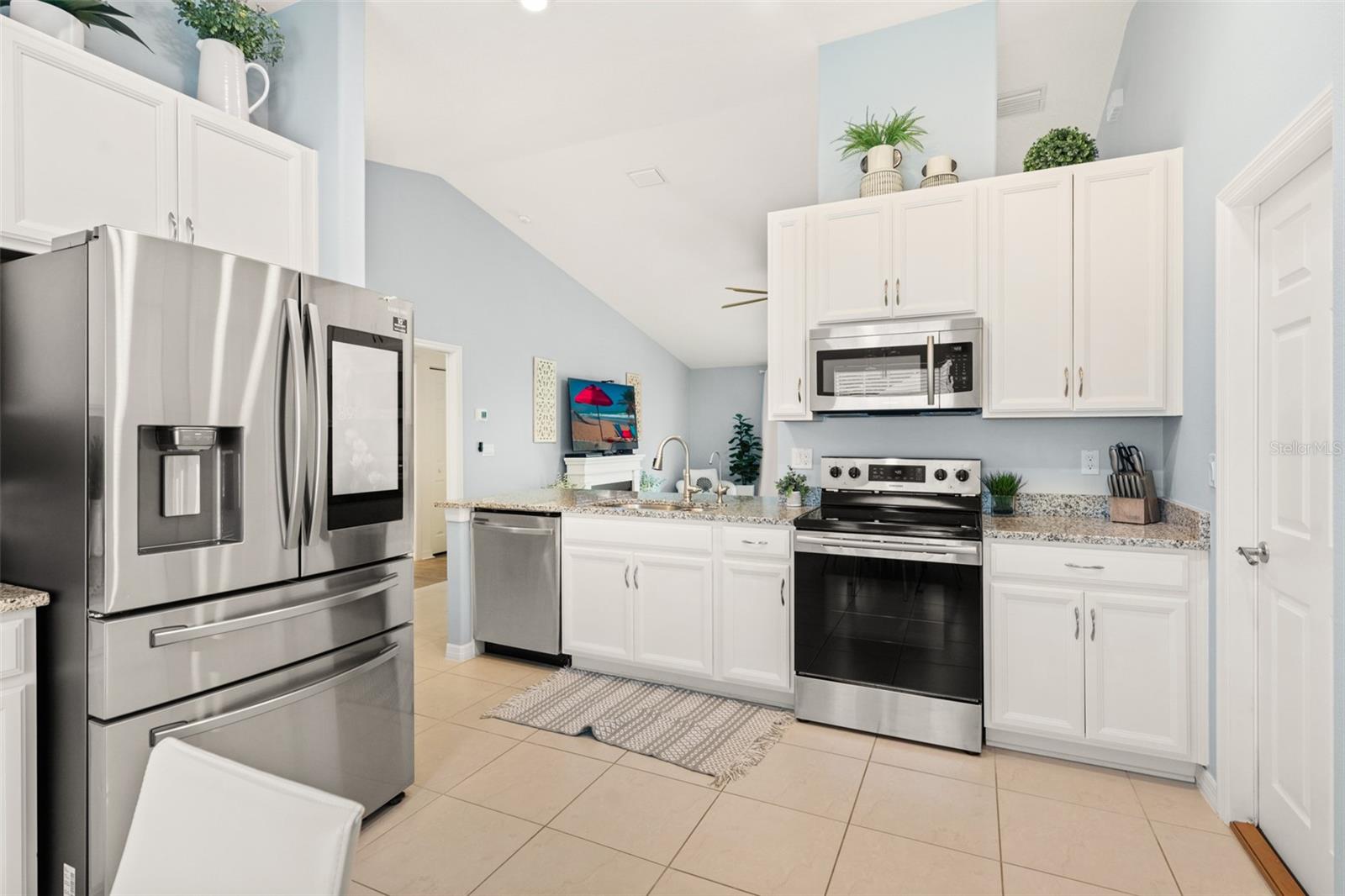 Image 17 of 40 For 217 Birchwood Drive