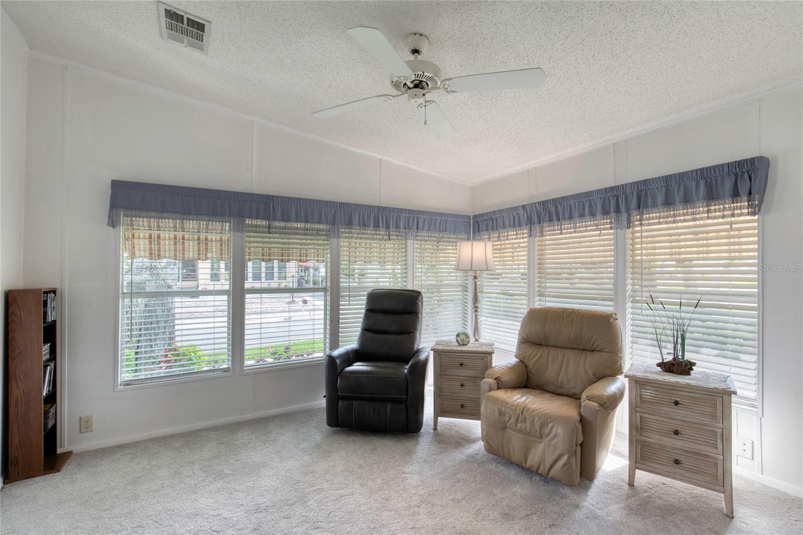 Image 14 of 70 For 754 Indian Hill Drive