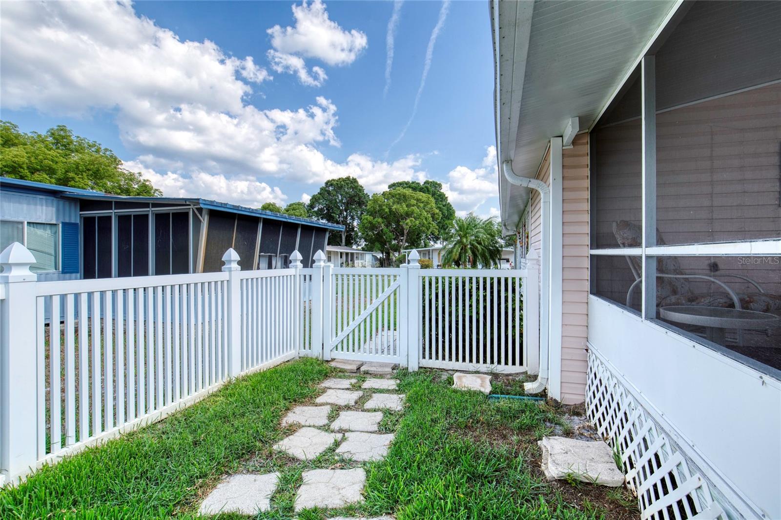 Image 53 of 70 For 754 Indian Hill Drive