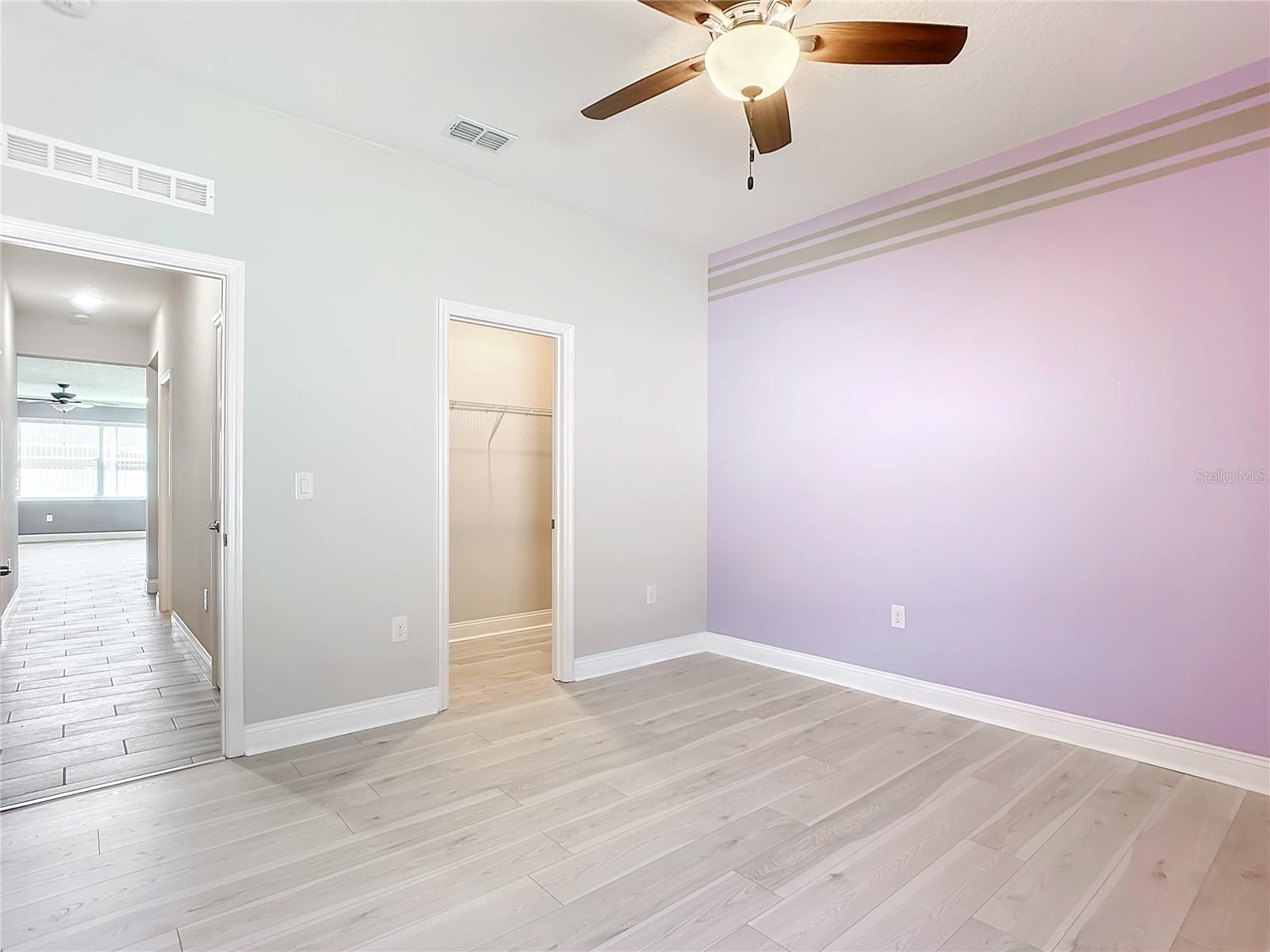 Image 41 of 55 For 6 Edison Lane