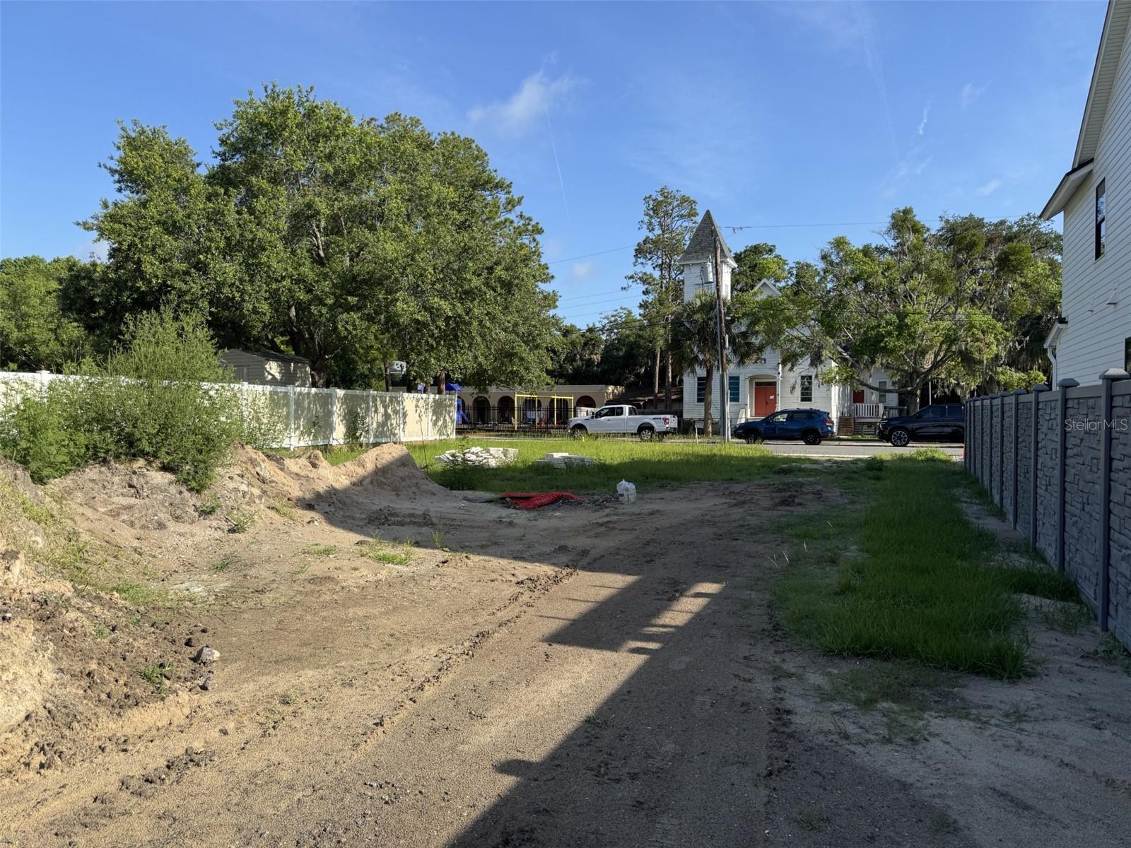 Image 3 of 6 For 7 Sebastian Avenue