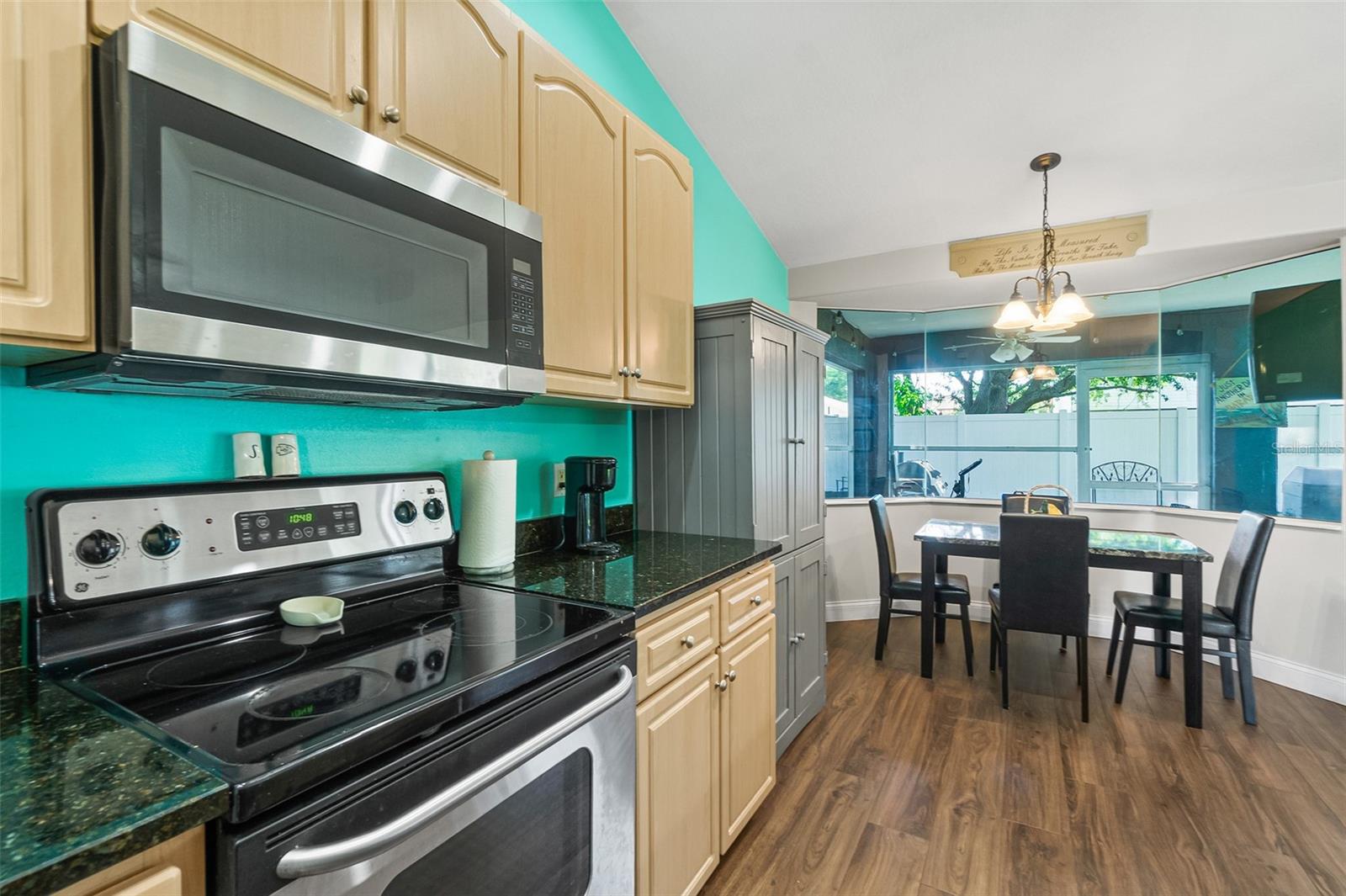 Image 13 of 29 For 8 Buttermill Drive