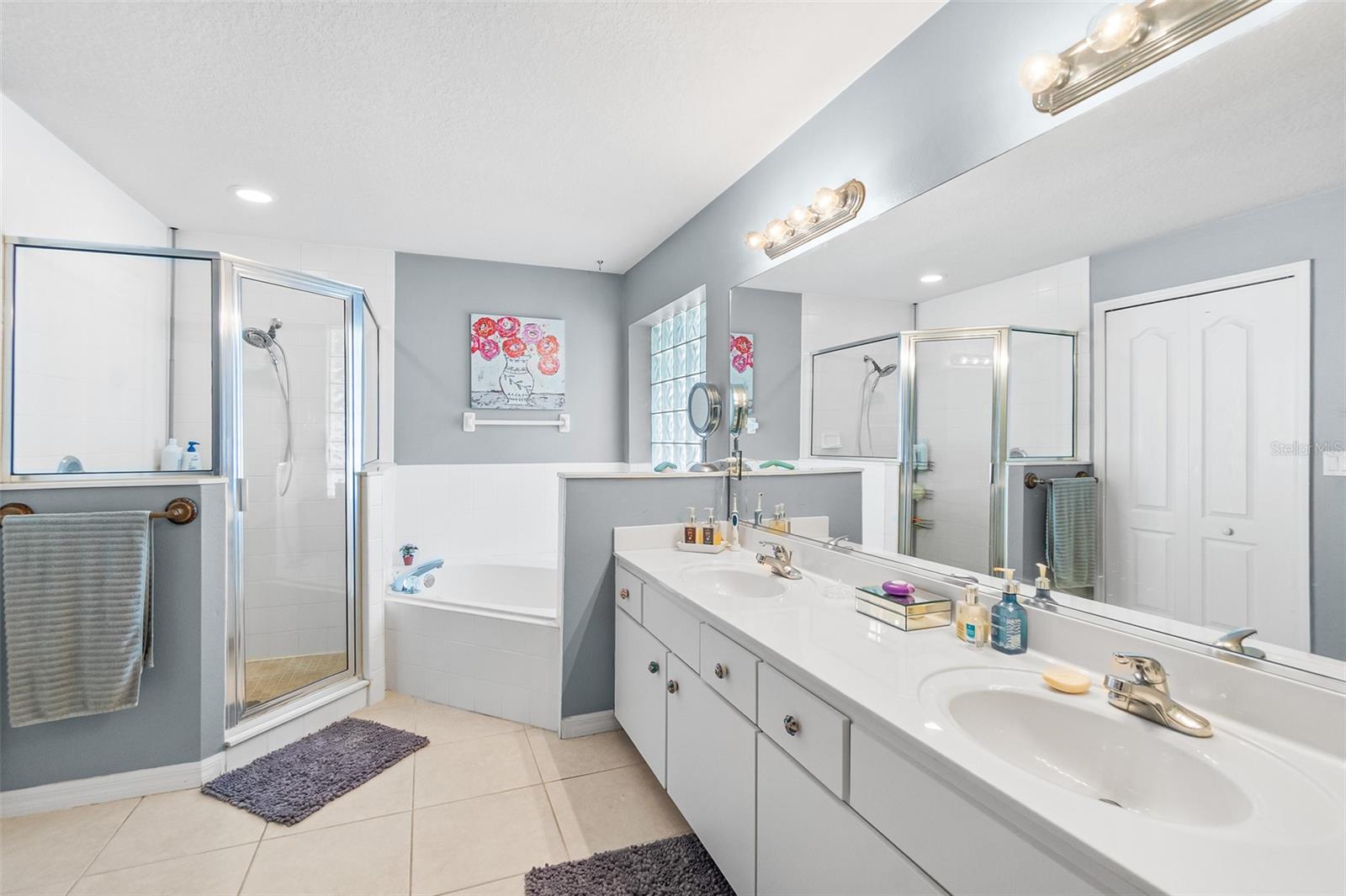 Image 16 of 29 For 8 Buttermill Drive