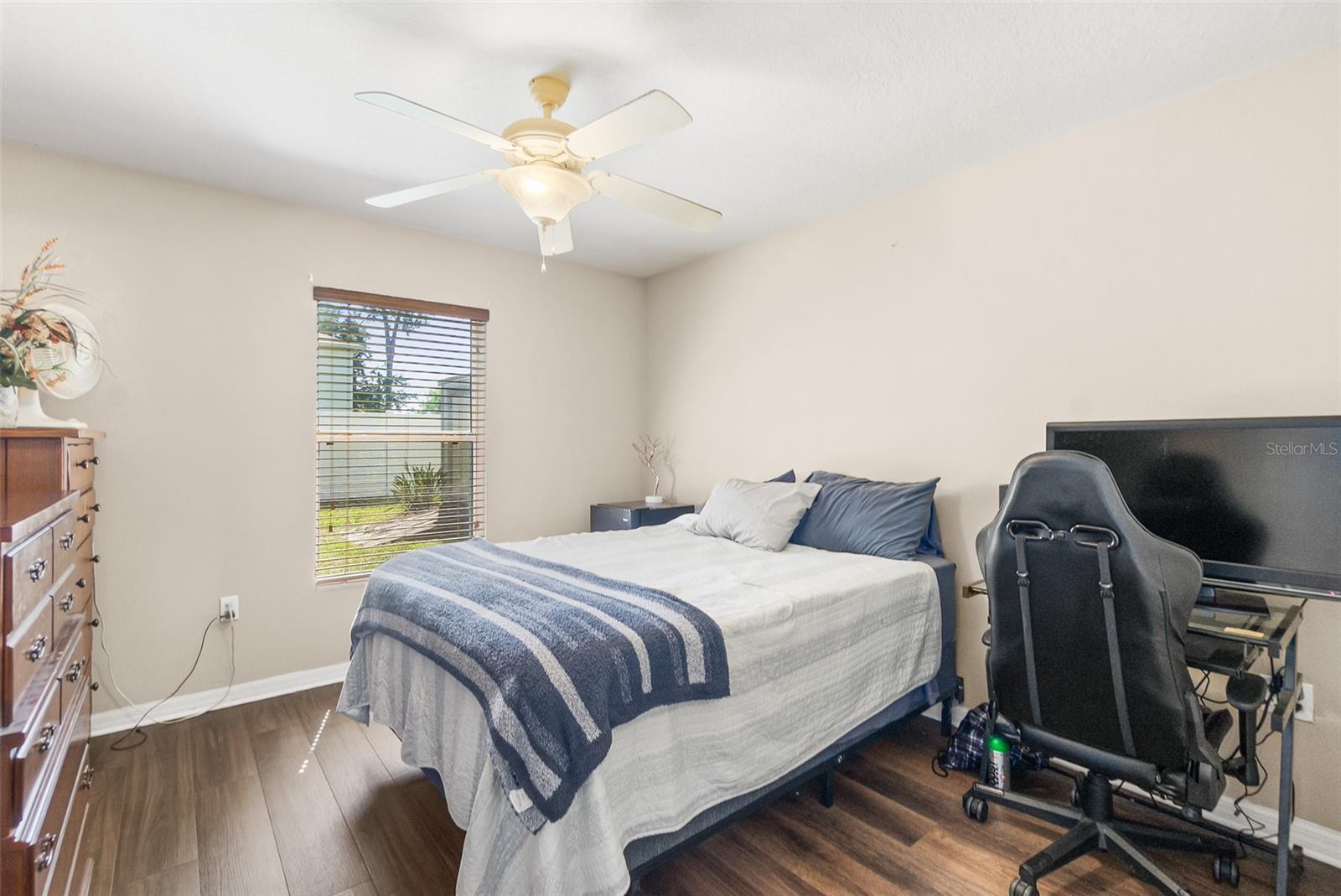 Image 19 of 29 For 8 Buttermill Drive