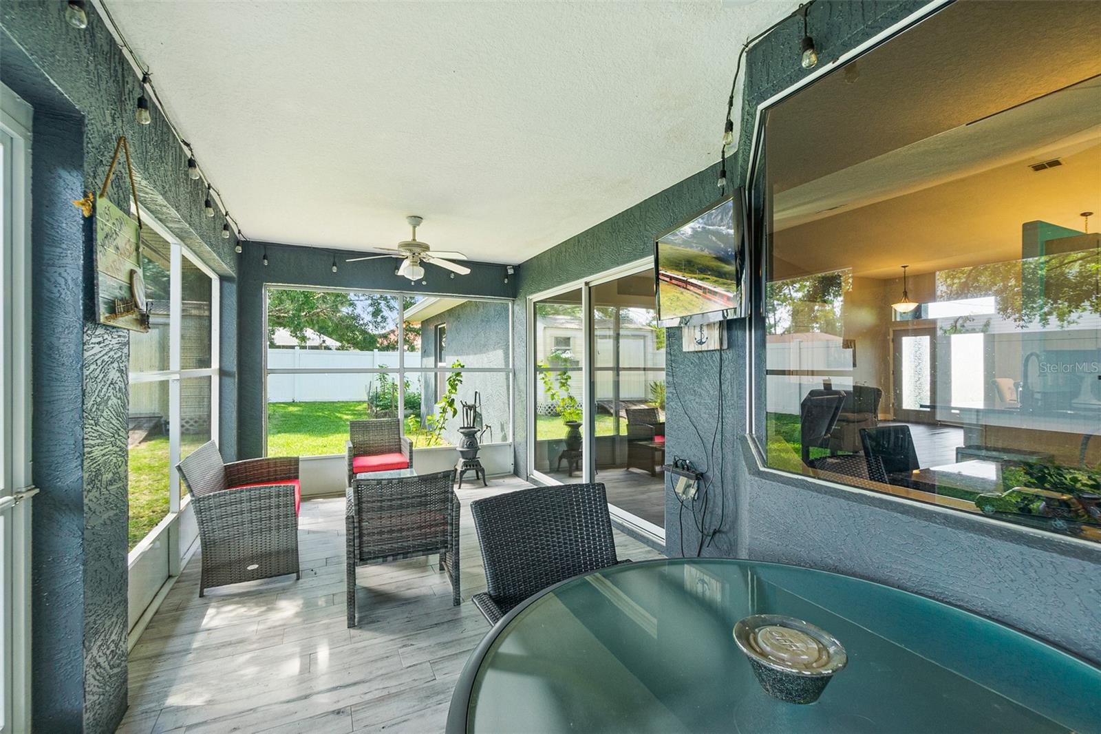 Image 23 of 29 For 8 Buttermill Drive