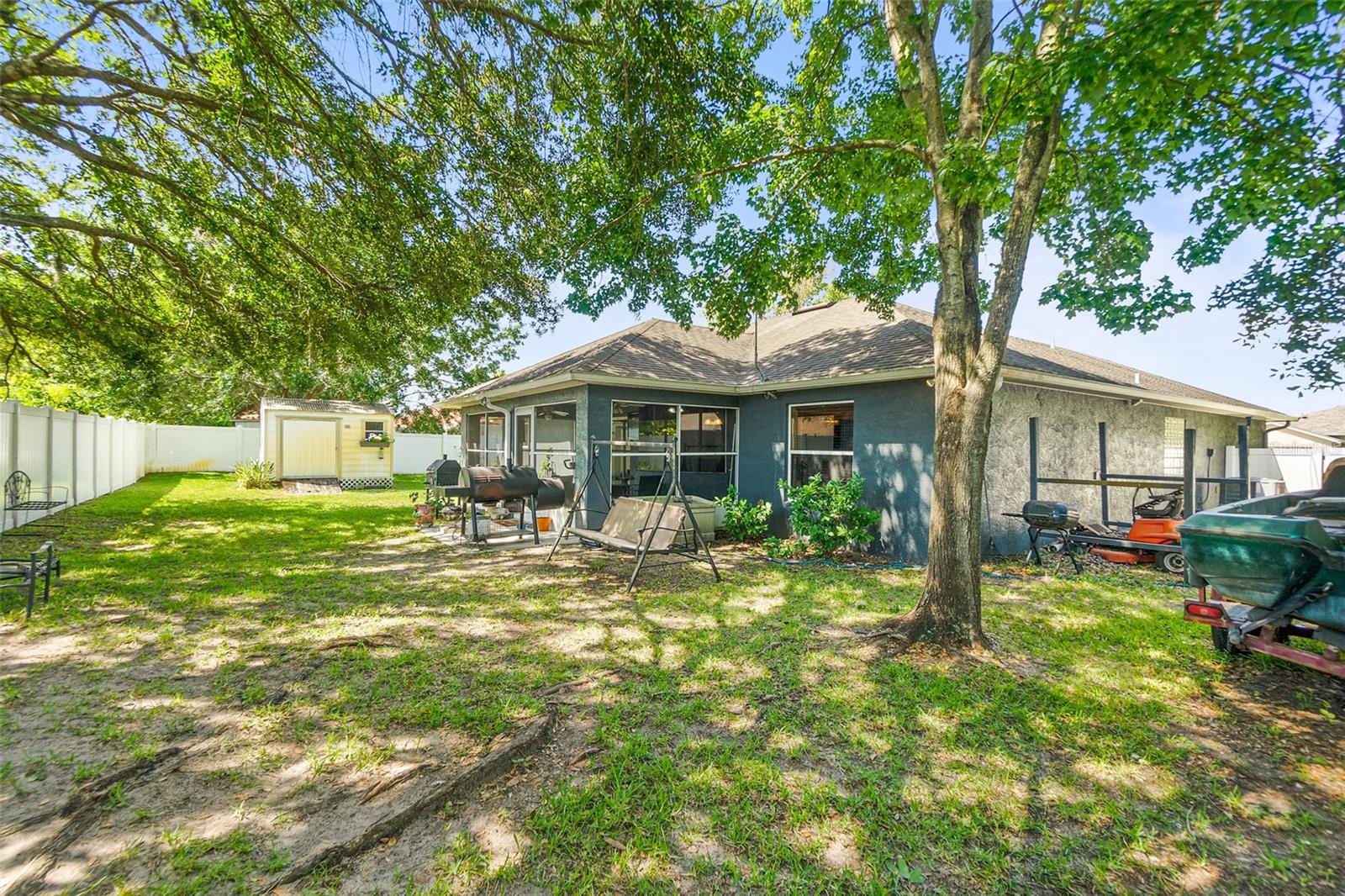 Image 24 of 29 For 8 Buttermill Drive