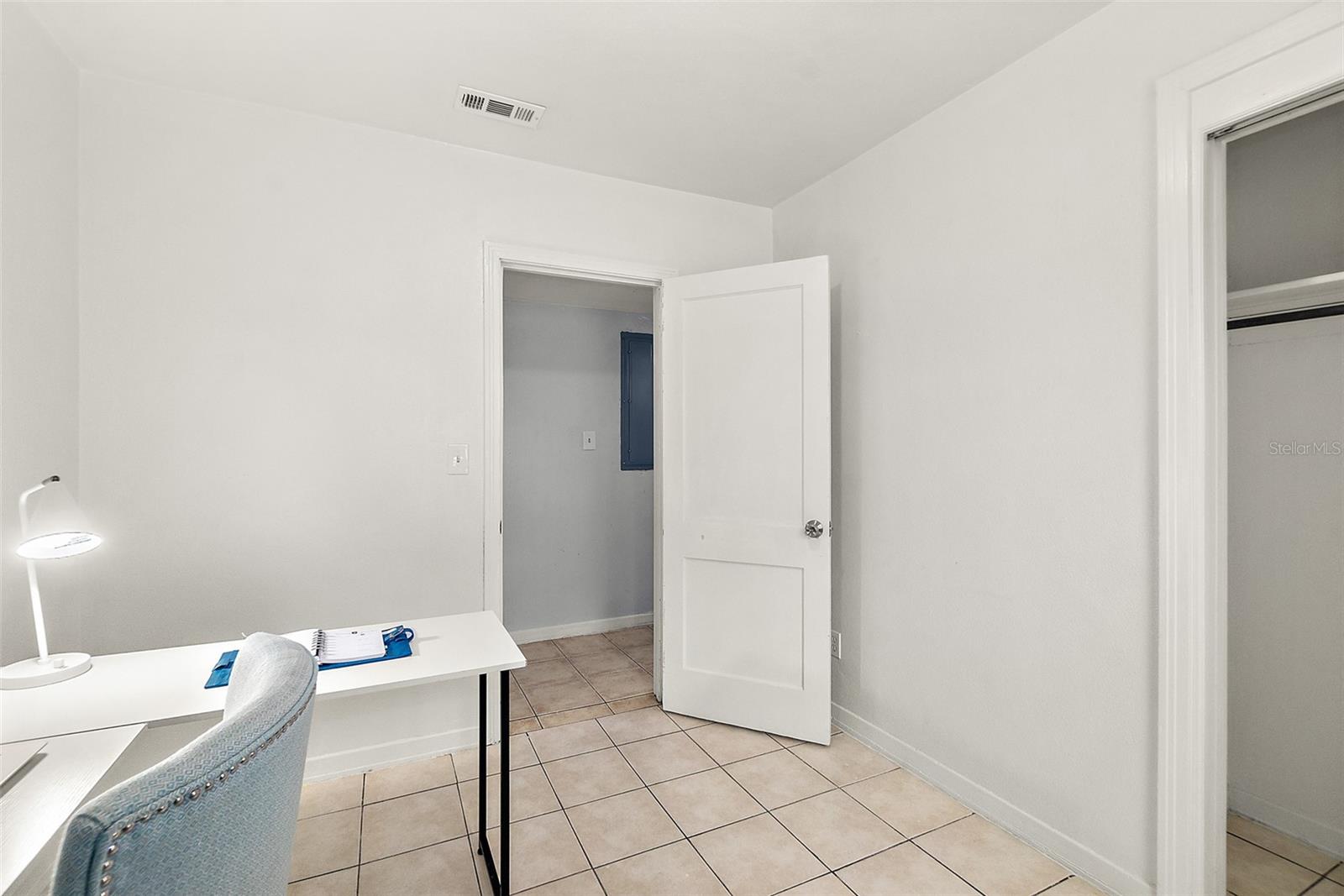 Image 27 of 35 For 4755 Cates Avenue