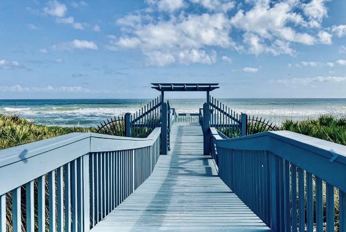 Image 56 of 62 For 200 Cinnamon Beach Way 123