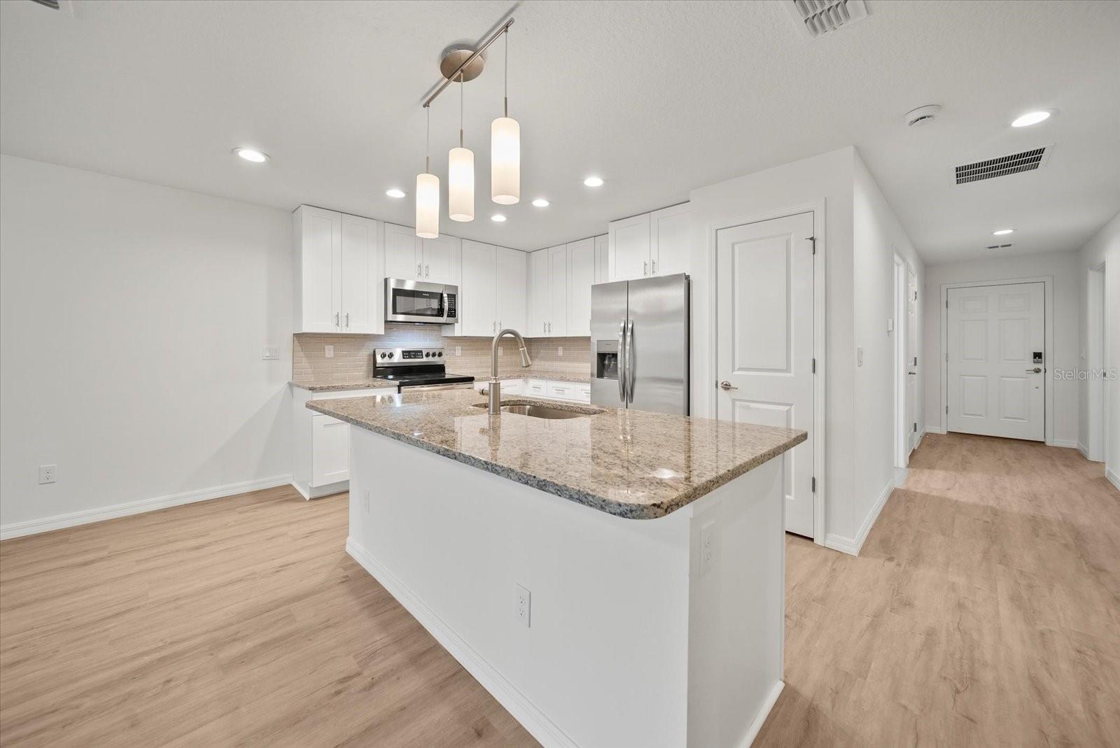 Listing photo id 2 for 41 Ponce Deleon Drive A