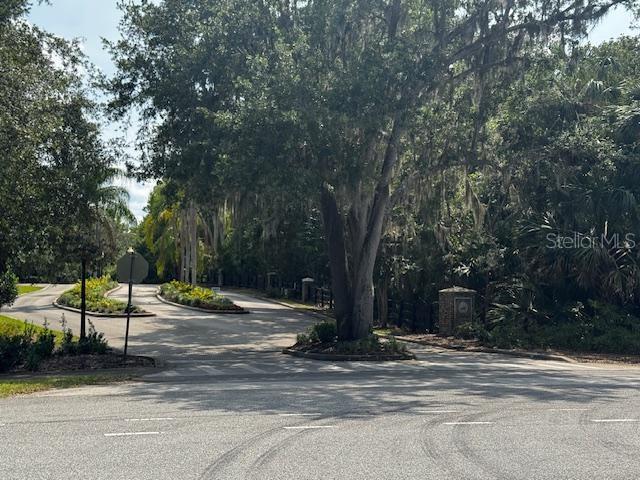 Image 19 of 20 For 73 Bridle Ridge Court