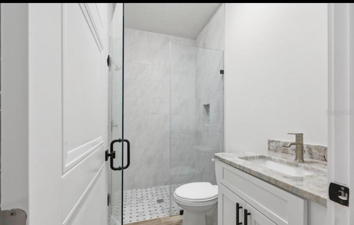 Image 32 of 37 For 73 Bridle Ridge Court