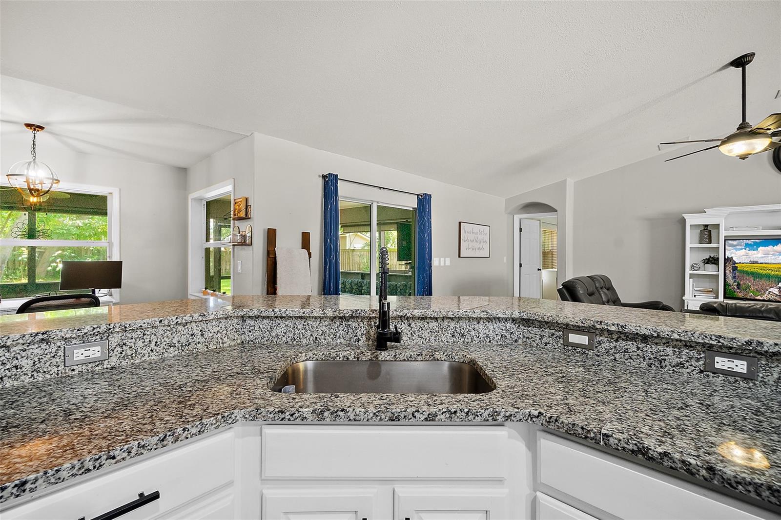 Image 10 of 42 For 659 Aleida Drive
