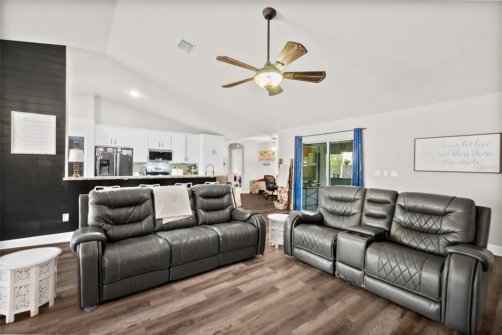 Image 12 of 42 For 659 Aleida Drive
