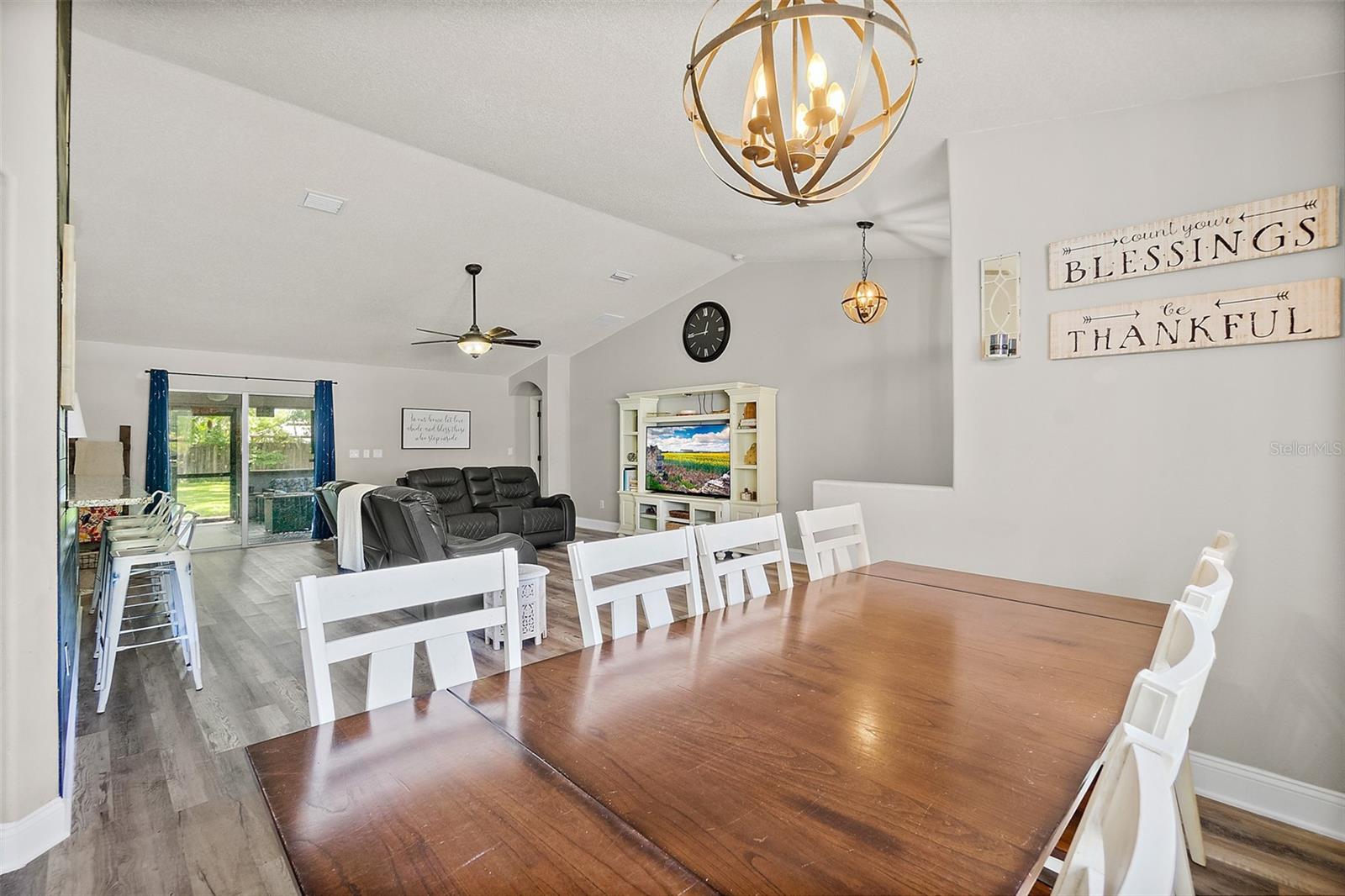 Image 19 of 42 For 659 Aleida Drive