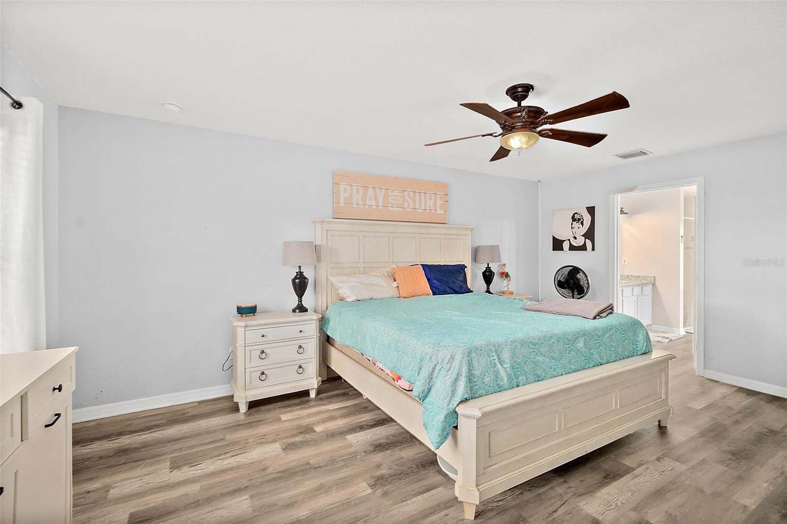 Image 20 of 42 For 659 Aleida Drive