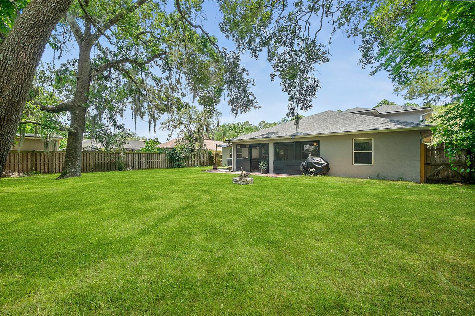 Image 4 of 42 For 659 Aleida Drive