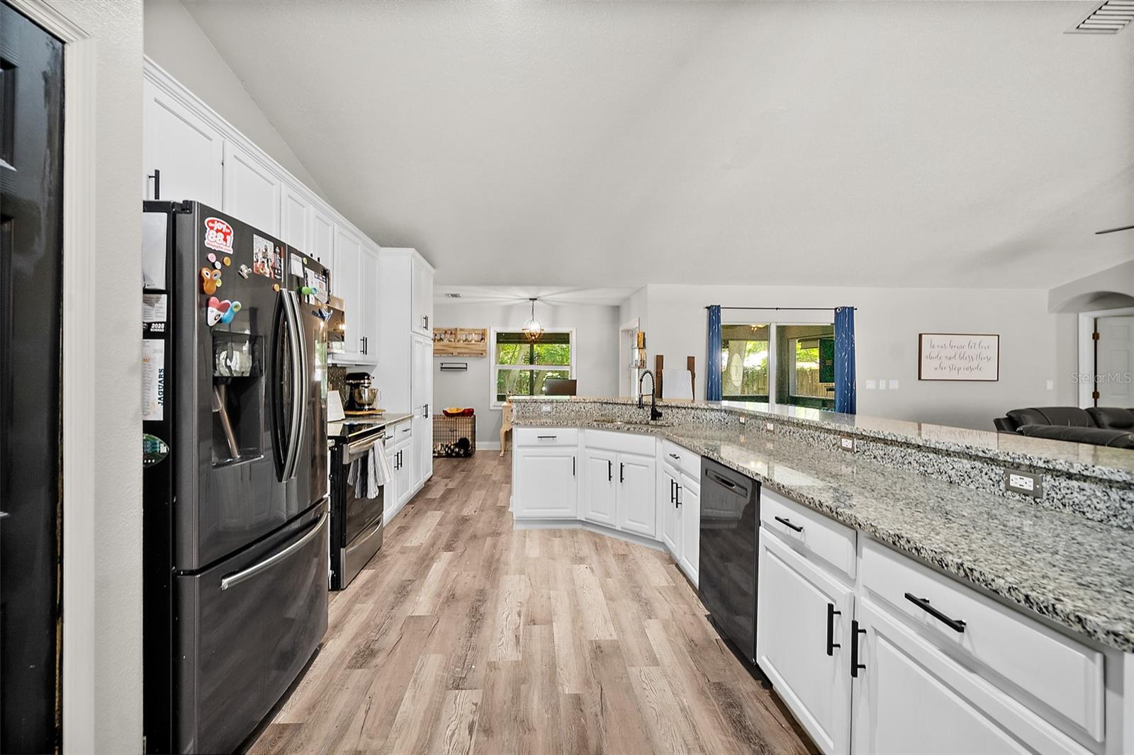 Image 9 of 42 For 659 Aleida Drive