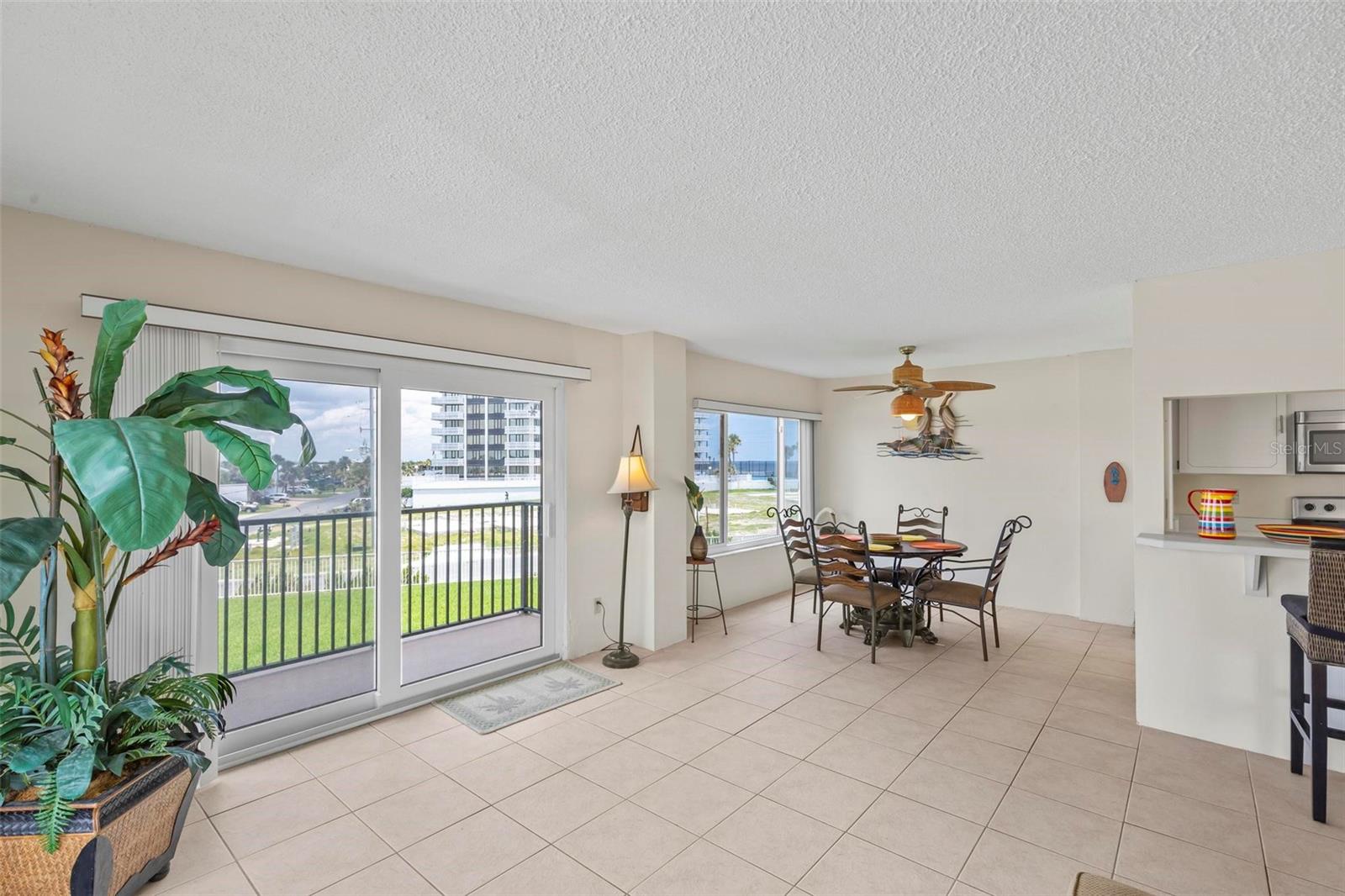 Image 16 of 53 For 3600 Ocean Shore Boulevard 222
