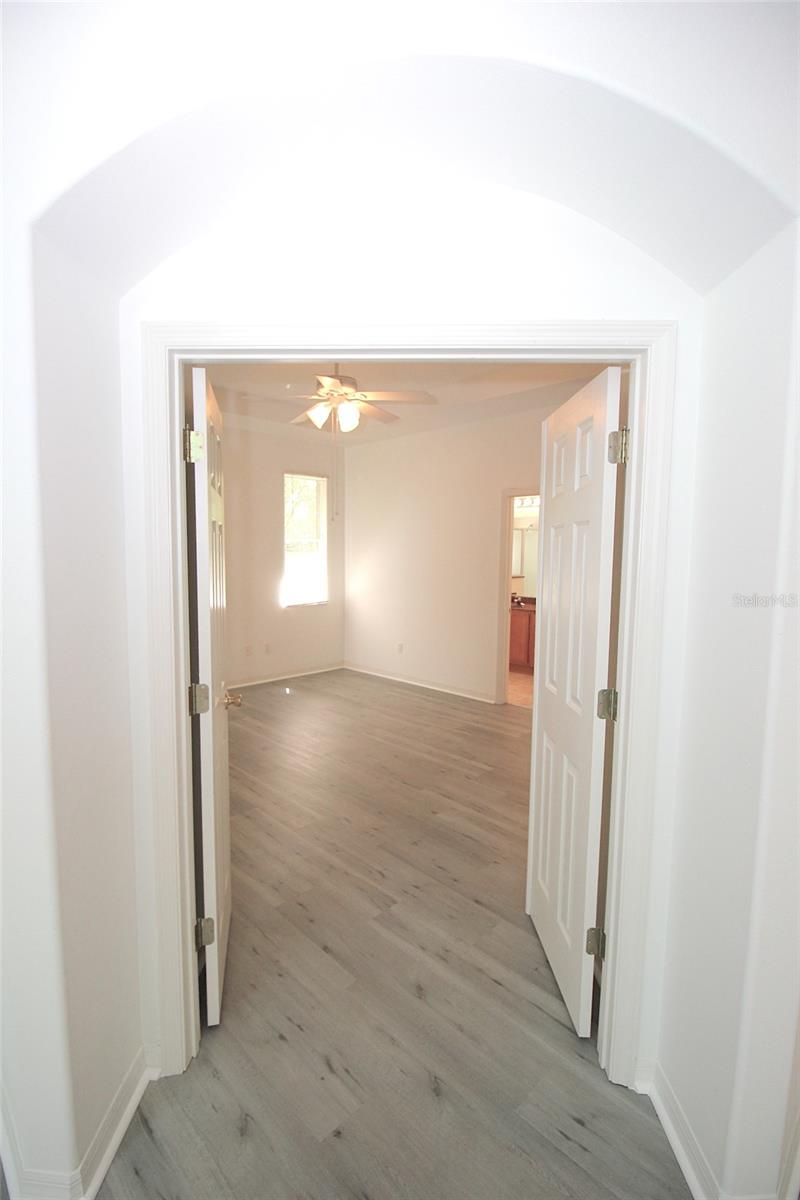 Image 41 of 55 For 84 Waterside Parkway
