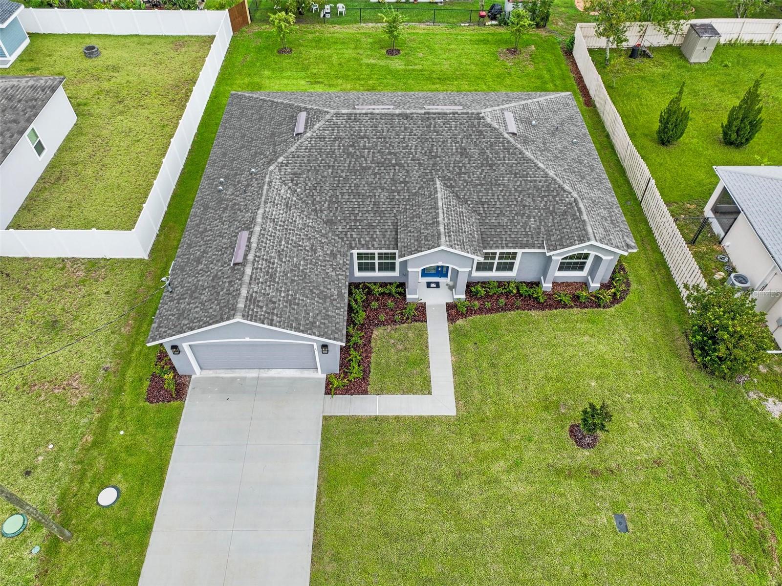 Image 6 of 58 For 11 Riverdale Lane