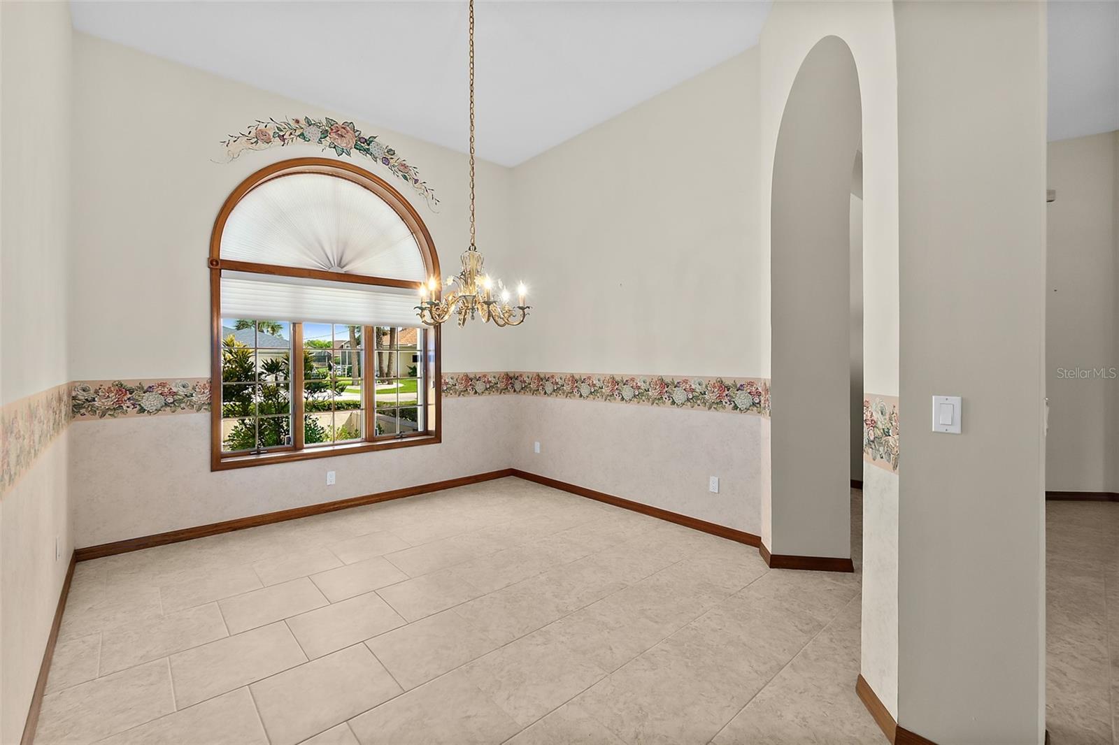 Image 23 of 65 For 109 Cochise Court