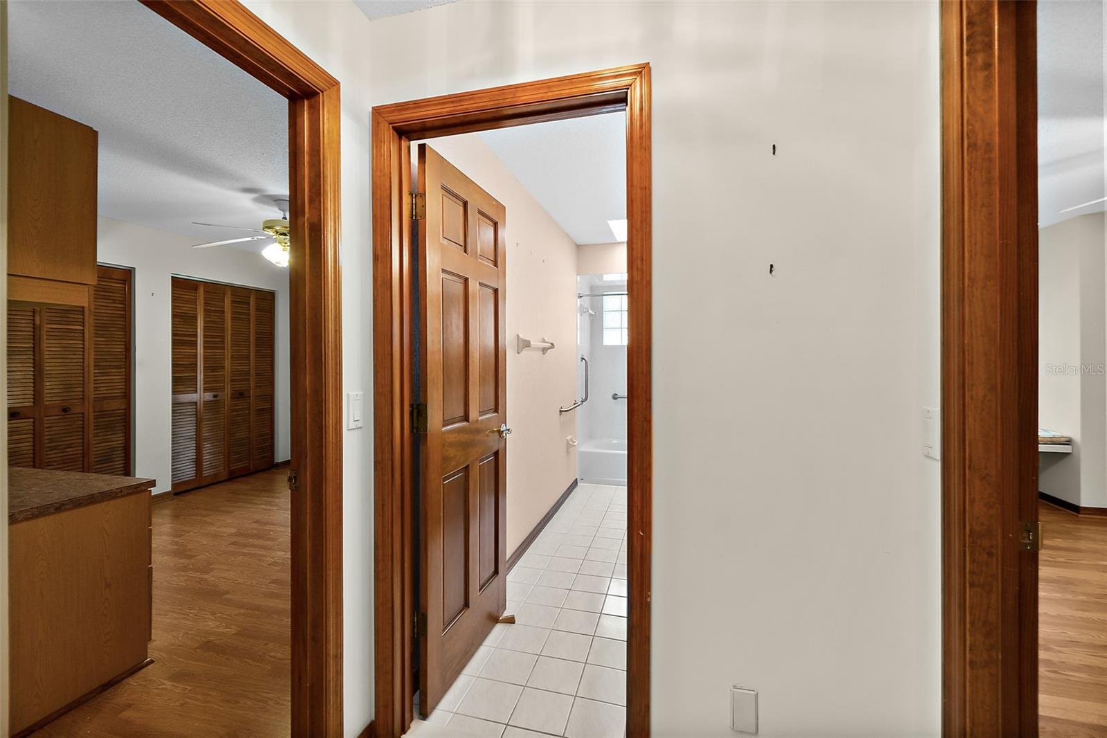 Image 26 of 65 For 109 Cochise Court