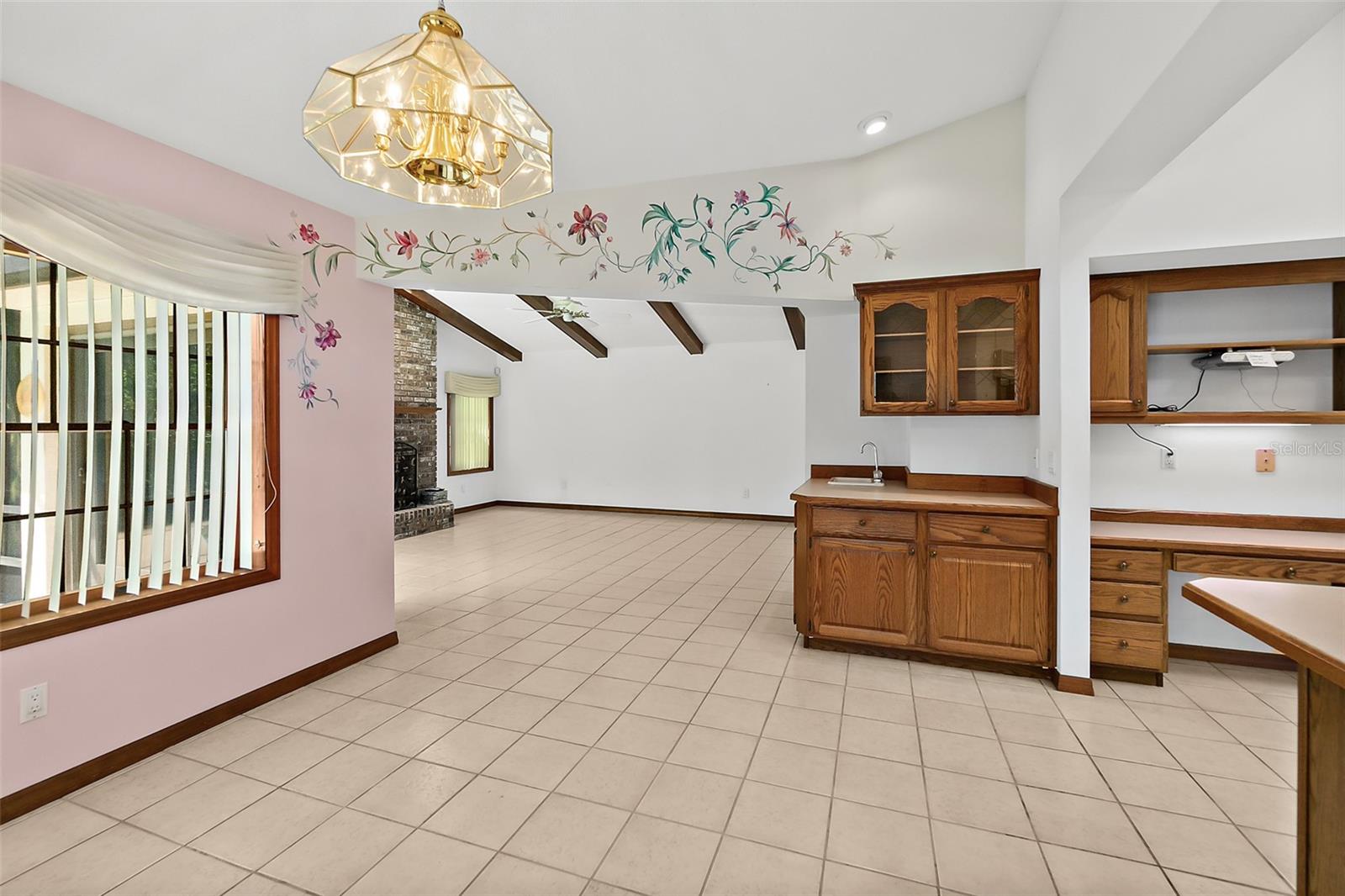 Image 39 of 65 For 109 Cochise Court