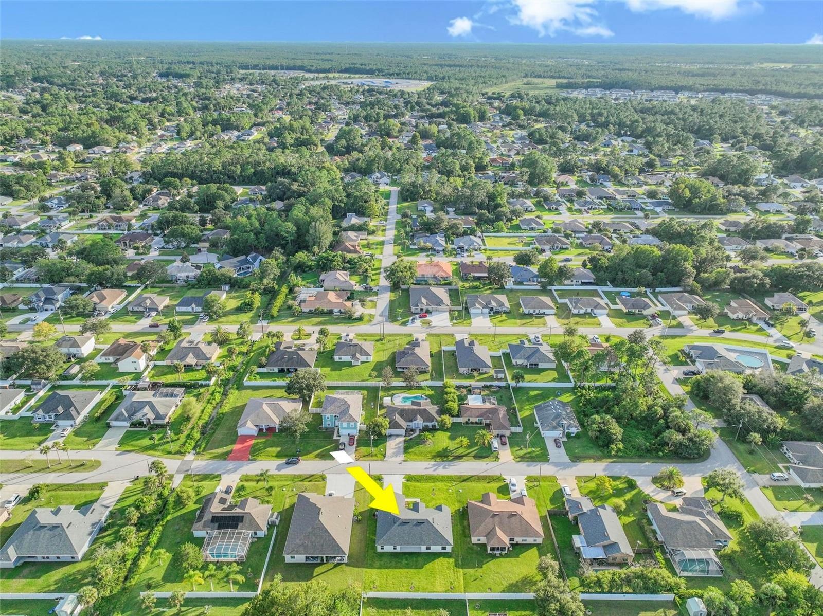 Image 13 of 61 For 40 Wellwater Drive