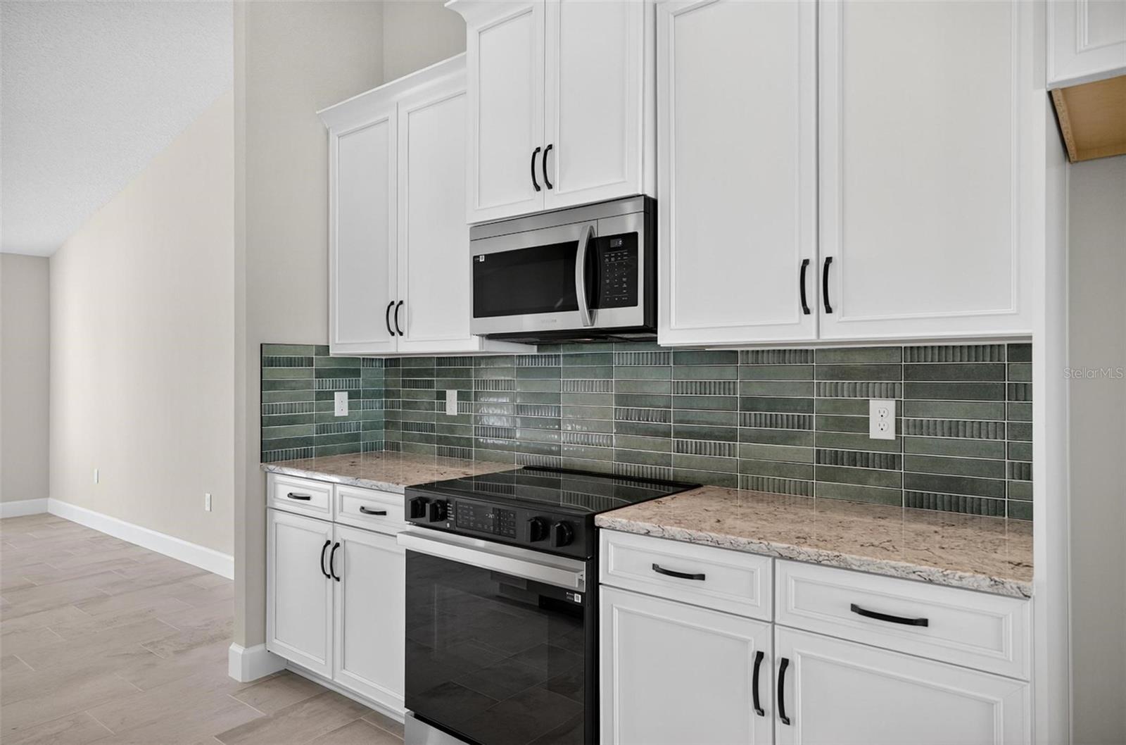 Image 42 of 61 For 40 Wellwater Drive