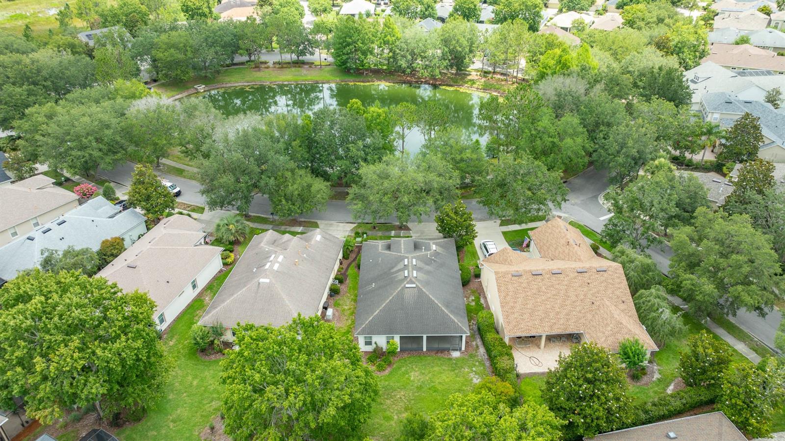 Image 49 of 69 For 902 Heron Point Circle