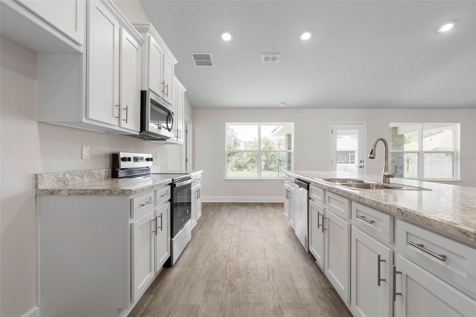Image 12 of 15 For 6 Squanto Place