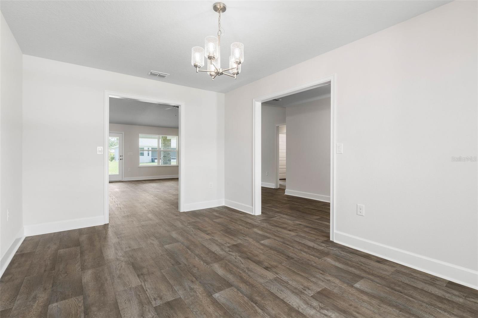 Image 15 of 15 For 6 Squanto Place
