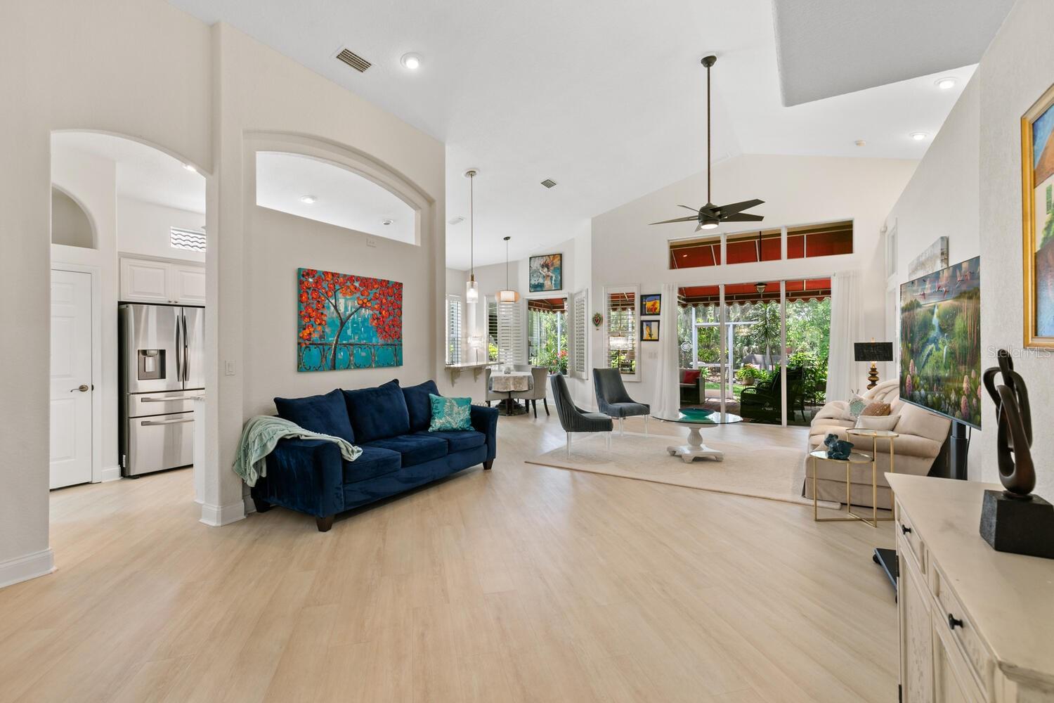 Image 9 of 69 For 16 Village View Way
