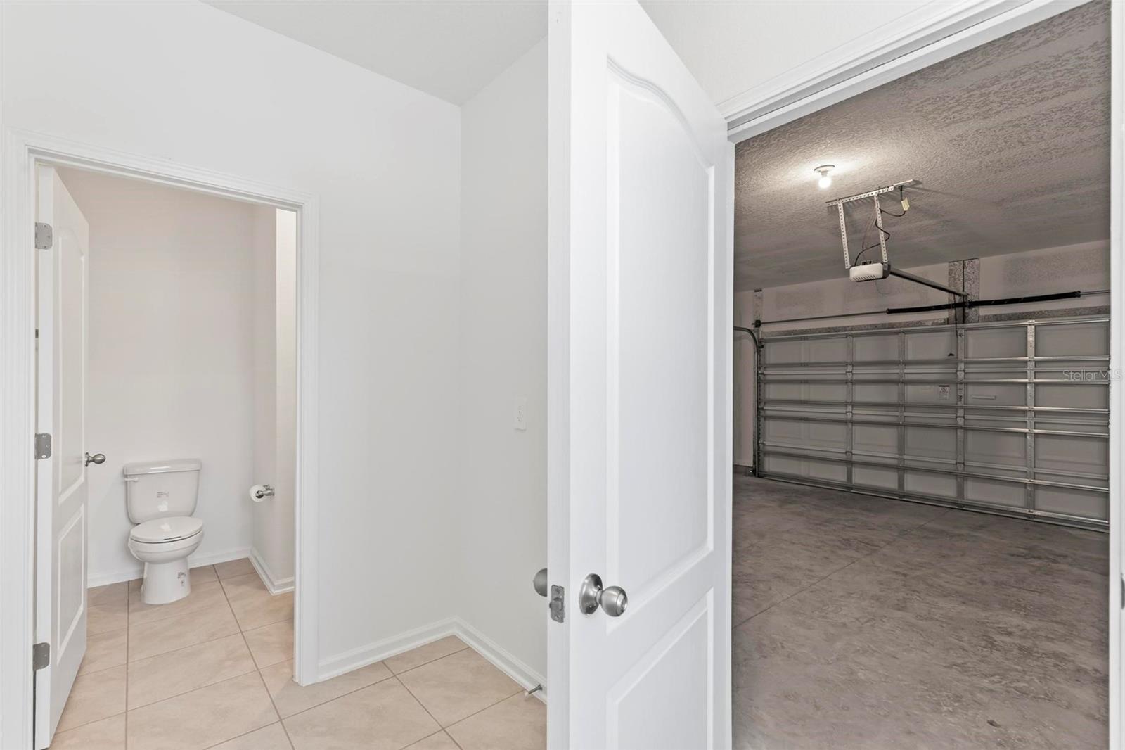 Image 16 of 54 For 516 Redbud Road