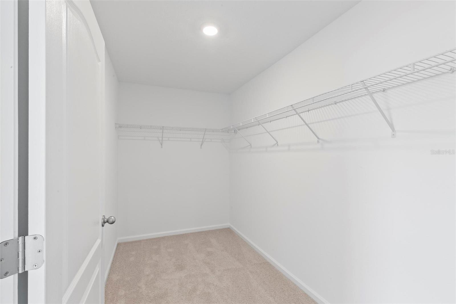 Image 42 of 54 For 516 Redbud Road